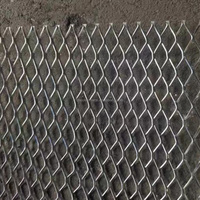 Grillage expansé plat en acier galvanisé pour la renforcement du béton et la base des murs de construction