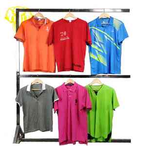 Vente <span class=keywords><strong>en</strong></span> <span class=keywords><strong>gros</strong></span> de vêtements d'occasion de haute qualité triés pour hommes, achat <span class=keywords><strong>en</strong></span> <span class=keywords><strong>gros</strong></span> de vêtements de dinde T-shirts pour hommes d'occasion - Product Image 4