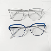 Monturas de Gafas de Titanio Puro Poligonal al por Mayor, Gafas Ópticas de Titanio Delgadas Multicolor para Prescripción, Stock a Granel