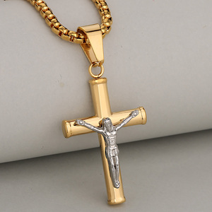Colar com Pingente de Cruz Crucifixo Jesus em Aço Inoxidável Banhado a Ouro 18K PVD Joia Religiosa Cristã Presente para Homens e Mulheres - Product Image 6