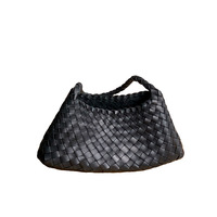 Sac cabas tissé en cuir de vachette tanné végétal fait main, petit format automne 2026, nouveau modèle de niche en cuir véritable, sac à bandoulière pour femme