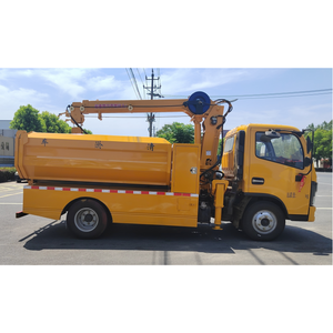 Dongfeng Heavy-Duty Manual Diesel 4x2 Camión <span class=keywords><strong>de</strong></span> dragado para alcantarillado municipal Tanque séptico Eliminación <span class=keywords><strong>de</strong></span> lodos Camión <span class=keywords><strong>de</strong></span> succión <span class=keywords><strong>de</strong></span> <span class=keywords><strong>aguas</strong></span> residuales - Product Image 5