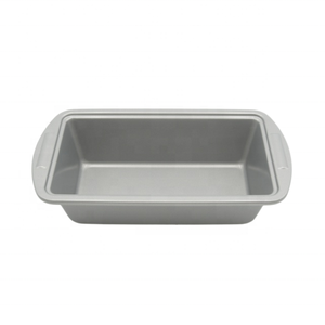 Moule à pain de 9x5 pouces avec poignée ergonomique, revêtement antiadhésif de qualité supérieure pour un démoulage facile pour la pâtisserie maison - Product Image 1