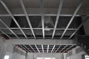 Perfiles de Acero Galvanizado para Estructuras Metálicas, Canales Omega/U para Paneles de Yeso, Resistentes al Agua, al Fuego y Duraderos - Product Image 5