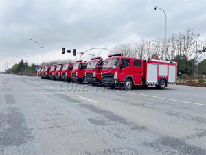 Camion de pompiers compact Old Town Rescue Howo 2000L à empattement court, opération flexible, idéal pour les espaces restreints - Product Image 4