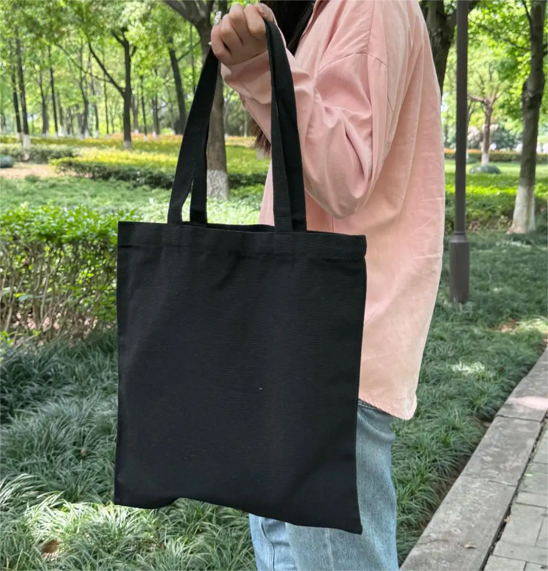 حقيبة كتف نسائية Ruicheng عالية الجودة مخصصة من القماش حقيبة تسوق على الموضة حقيبة كتف نسائية قطنية لأغراض الإعلان
