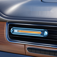 Universel 2 parfums peuvent choisir le diffuseur de parfum de voiture Rafraîchisseur d'air de voiture Clip sur le diffuseur de voiture