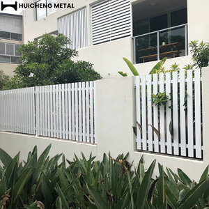 Clôture décorative de <span class=keywords><strong>jardin</strong></span> blanche en alliage d'aluminium facile à assembler, panneaux verticaux de sécurité pour l'extérieur, la <span class=keywords><strong>maison</strong></span> et la cour, clôtures à piquets, Australie - Product Image 1