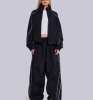 Ensemble de survêtement léger en polyester Ripstop avec bordures contrastées réfléchissantes, veste coupe-vent technique et pantalon de jogging