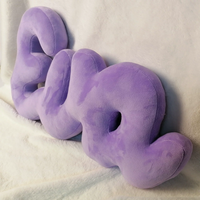 Uyeah OEM/ODM – Nouvelle poupée en peluche personnalisée de haute qualité, motif dessin animé mignon, avec logo, lettres et chiffres, jouet en coton rembourré