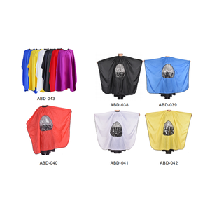 Capa de Barbero Profesional de Gran Venta <span class=keywords><strong>para</strong></span> Salón de Peluquería, Cobertor de <span class=keywords><strong>Diseño</strong></span> <span class=keywords><strong>para</strong></span> Barbería Hecho de Poliéster <span class=keywords><strong>para</strong></span> Estilismo - Product Image 3