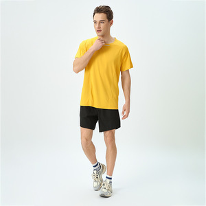 เสื้อยืดออกกำลังกาย โพลีเอสเตอร์ 100% สำหรับเล่นกีฬา ฟิตเนส วิ่ง ยิม แห้งเร็ว คอกลม สำหรับผู้ชาย - Product Image 2