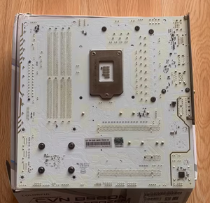 Tarjeta Madre para Juegos B560M al por Mayor - Chipset B560, LGA 1200, M-ATX, Doble M.2, RGB Fusion, Compatible con CPU de 10.ª/11.ª Generación, Colorida B5 - Product Image 3