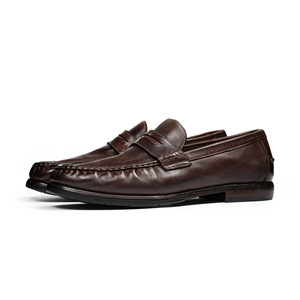 Summer breathable rubber-soled trendy men's <b>round</b>-toe shoes for export. Casual Korean-style leather shoes for men - Product Image 1