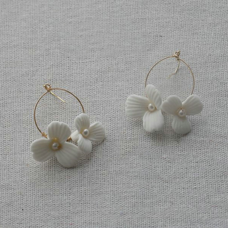 Or boucle d'oreille