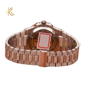 นาฬิกาเพชรมอสซาไนท์พราวพร้อมการจัดวางหินหลายแถวและสายขัดมันเหมาะสำหรับการจัดแต่ง - Product Image 3