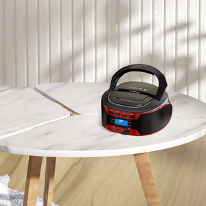 Lecteur CD portable moderne avec radio FM Bluetooth, USB, lecteur de disques MP3, entrée/sortie audio, alimentation par batterie, prise casque pour la maison et l'extérieur - Product Image 1