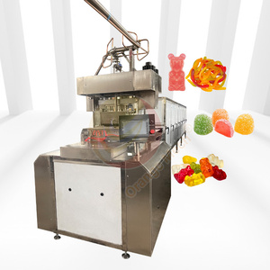 Dépôt <span class=keywords><strong>de</strong></span> bonbons en forme d'ours, gelée douce, Fabrication <span class=keywords><strong>de</strong></span> bonbons, petite ligne <span class=keywords><strong>de</strong></span> Production entièrement automatique - Product Image 1