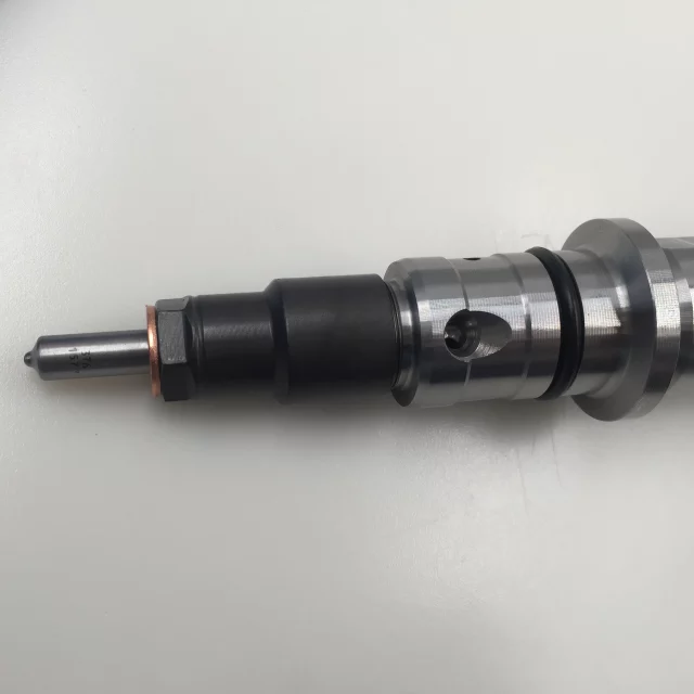 common rail injector 0445120075 diesel engine nozzle injector 0 445 120 075 for Iveco