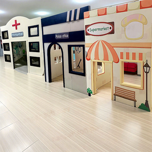 बच्चों के लिए पेशेवर और अनुकूलन योग्य नरम खेल उपकरण, एक पूर्ण इनडोर भूमिका घर समाधान प्रदान करता है। - Product Image 1