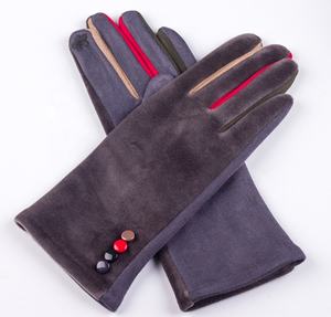 Toptan kadın kış moda dokunmatik parmak şerit polar sahte süet eldiven kontrast renkli düğmeler bezemeler ile - Product Image 6