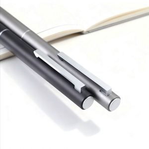 Personalized High End Black <b>White</b> Custom Logo Gift Metal Business Ball <b>Pens</b> Writing Smoothly Metallic Texture Gel <b>Pen</b> - Product Image 2