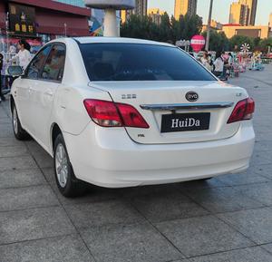 Auto Usate all'Ingrosso: BYD L3 1.5 Manuale 5 Posti Berlina del 2015 con Navigatore, Veicolo Usato a Basso Costo per Esportazione <span class=keywords><strong>in</strong></span> Africa - Product Image 4