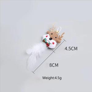 Juguete de plumas para gatos de la serie navideña - Juego interactivo - Estilo de dibujos animados para perseguir - Colores surtidos 6g Diferentes - Product Image 4