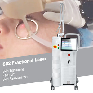 เครื่องเลเซอร์ CO2 แบบเศษส่วน สำหรับลบรอยแผลเป็นจากสิว ฟื้นฟูผิว เครื่องตัดด้วยเลเซอร์ CO2 10600 นาโนเมตร - Product Image 1