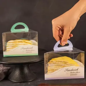 Tragbare durchsichtige Dreieck-PET-Kartonbox für Mousse-Kuchen lebensmittelqualität Bento-Einsatz Bäckerei Stückkuchen Verpackung Einweg-Bento-Karton Lebensmittel