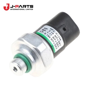 สวิตช์ควบคุมแรงดันไฟฟ้าหมายเลข 1 สำหรับรถยนต์โตโยต้า ไฮเอซ LH103 ปี 1993-1998 รุ่น 88645-26010 - Product Image 5
