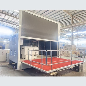 Camión de Publicidad LED Móvil P4 de 3 Lados, Estructura de Caja de 14 pies, Camión con Caja LED Digital Desplazable - Product Image 1