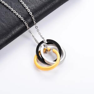 Collier pendentif unisexe en acier inoxydable plaqué or avec trois anneaux uniques, breloques circulaires, chaîne ras-du-cou, 3 couleurs, bijoux - Product Image 1