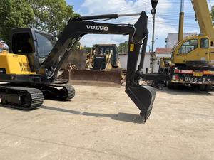 Excavatrice sur chenilles Volvo EC55D d'occasion, bon état, faible nombre d'heures de travail, poids opérationnel de 5 tonnes, godet de 3 m, moteur, stock Shanghai - Product Image 2