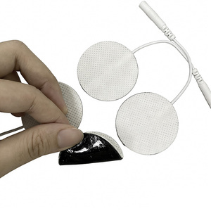 Elektroda Pad Bersertifikat QD CE (Model QD-D001) untuk Pereda Nyeri Tubuh <span class=keywords><strong>Stimulator</strong></span> Otot dengan Pin 2.0 Kain Non-woven 4x4cm - Product Image 1