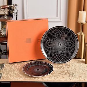 Service de table en porcelaine fine Heco de luxe, style noir, 2 pièces, vaisselle en porcelaine fine pour hôtel et mariage, plats et assiettes - Product Image 5