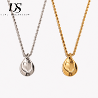 Collier pendentif goutte d'eau Dreamshow, chaîne torsadée, acier inoxydable 316L, plaqué or 18 carats, design minimaliste sculptural