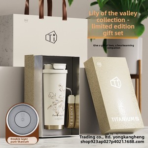 Nueva Taza de Café 2026 de Titanio Puro con Aislamiento al Vacío, Portátil para Exteriores, Ligera y de Lujo para Mujer, Diseño Lily Valley - Product Image 3