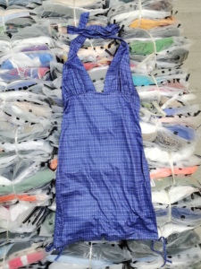 เสื้อผ้าผู้หญิงมือสอง เสื้อผ้าผู้หญิงสีสุ่ม เสื้อผ้าผู้หญิงราคาถูก - Product Image 5