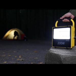 Projecteurs portables 50W avec batterie rechargeable IP65 étanche pour chantiers de construction, camping, sauvetage d'urgence - Product Image 4