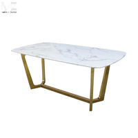 Ensemble de 4 chaises et table à manger modernes en acier inoxydable doré et marbre pour petit restaurant et gain de place