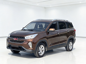 Auto Usata 2018 Wuling Hongguang S3 1.5L SUV Usato Guida a Sinistra Manuale Robusto Economico Familiare 7 Posti 112 CV 146.5 Nm - Product Image 1