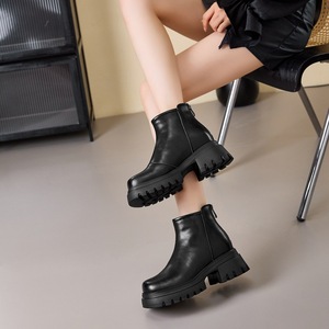 Stivali da <span class=keywords><strong>Donna</strong></span> con Tacco Rialzato in Pelle, Vendita Diretta dalla Fabbrica, Stivali alla Caviglia di Design - Product Image 4