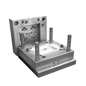 Hoogwaardige speelgoedmallen kunststof injectie fabrikant op maat gemaakte automodel kits kunststof injectie auto speelgoedmal - Product Image 2