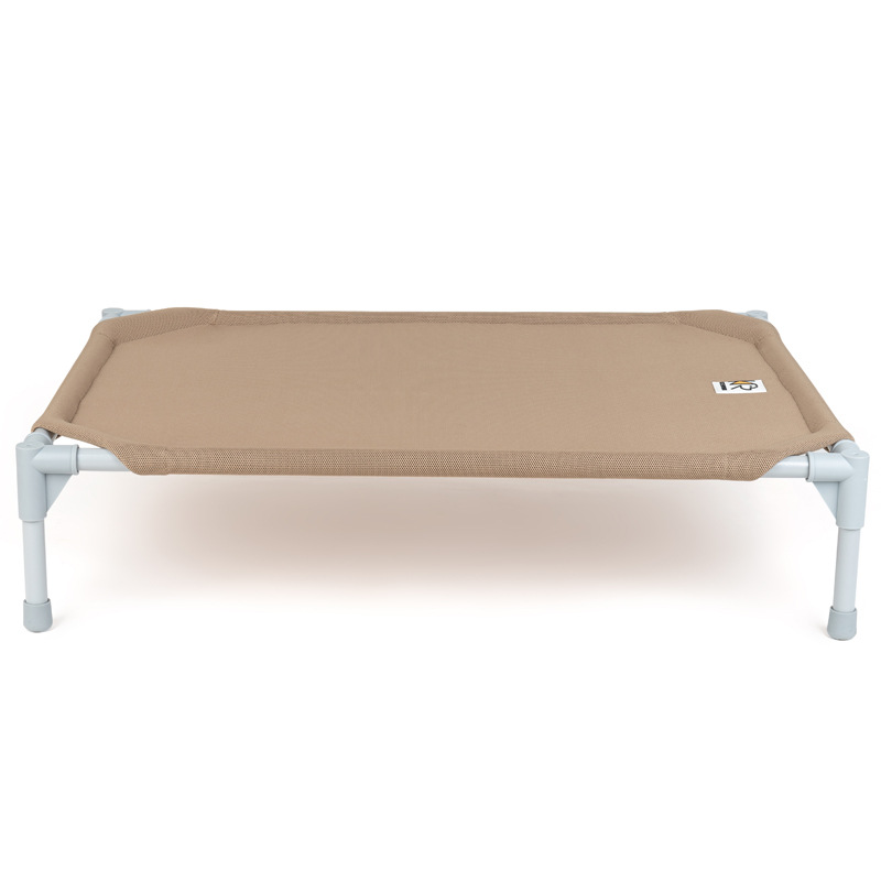 Lit de camp kaki