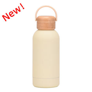 Bouteille d'eau portable en acier inoxydable de 350ml avec couvercle en bois de bambou isolé sous vide pour le camping en plein air - Product Image 5