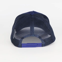 Marineblauwe mesh baseballcap met afneembare patch, verstelbaar, ademend ontwerp met Argyle fruitmotieven voor dagelijks buitengebruik