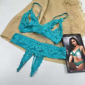 大きいサイズ レディース セクシー エロティック 単色 レース ランジェリーセット ブラ＆ショーツ 調節可能ストラップ ノンワイヤースチールリング - Product Image 1