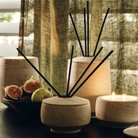 Diffuseur d'Huiles Essentielles en Pierre de Travertin Beige Vintage