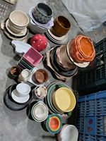 Assiettes et Plats en Porcelaine Couleurs en Stock à Prix Bas, Bols de Tailles Variées, Mélange de Couleurs Vaisselle Céramique, Assiettes de Table Vendues par Carton